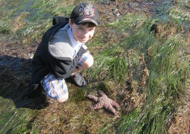 Summer camp reconnects kids with nature. Photo courtesy Museum of Natural History. Summer camp reconnects kids with nature. Photo courtesy Museum of Natural History.