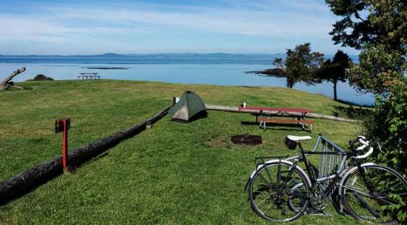 Bike Camp PNW. Photo by Carl Uebelhart. 